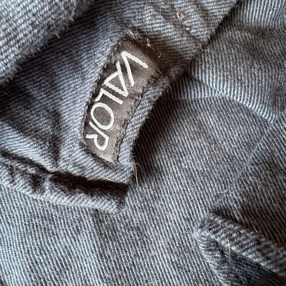 Valor Collective XL Navy Blue 100% Cotton Button Down Long Sleeve